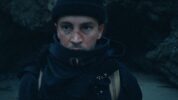 トゥエンティ・ワン・パイロッツが最新アルバムから新たに「The Outside」のミュージック・ビデオを公開