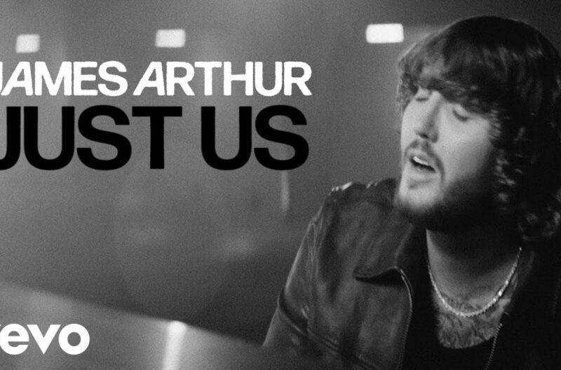 ジェイムス・アーサーが2024/1/26リリースの新作アルバムから更なる新曲「Just Us」のミュージック・ビデオを公開