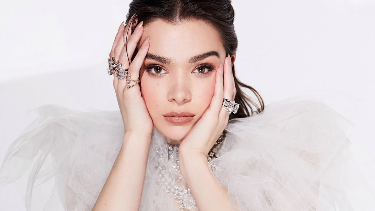 Hailee Steinfeld