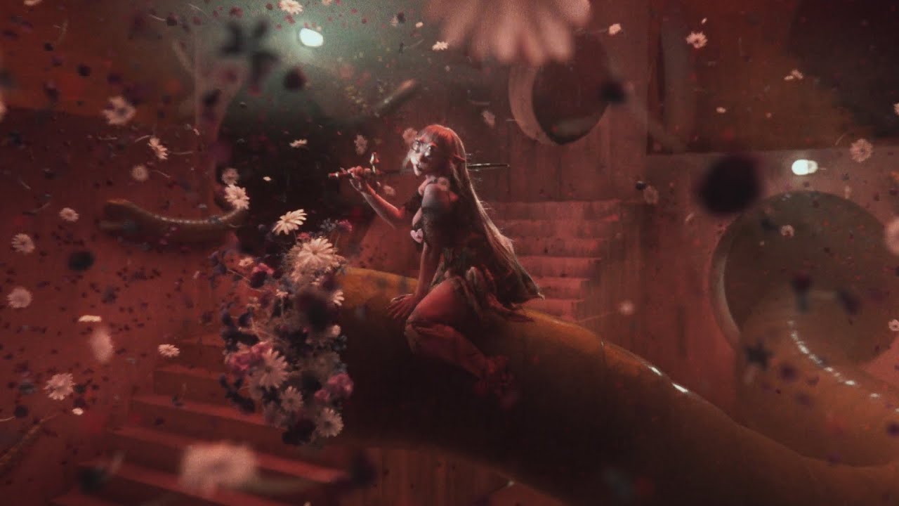 メラニー・マルティネスが3月リリースの最新アルバムから「VOID」のミュージック・ビデオを公開