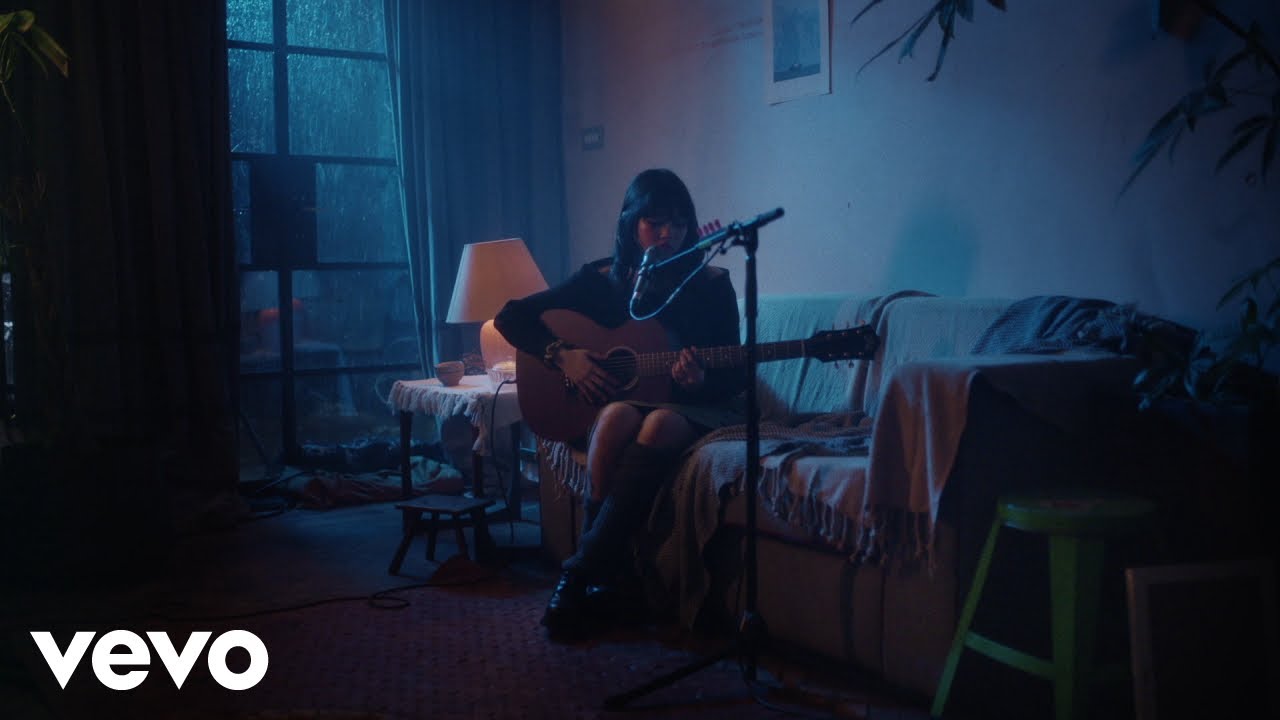 ビーバドゥービーが7月にリリースされる最新アルバムから新曲「Lovesong」のライヴ・ビデオを公開