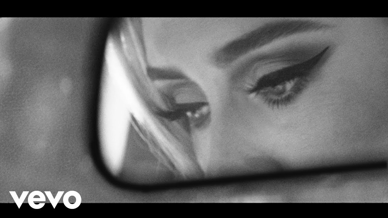 Adele最新アルバム「30」のリリース日が11月19日に決定