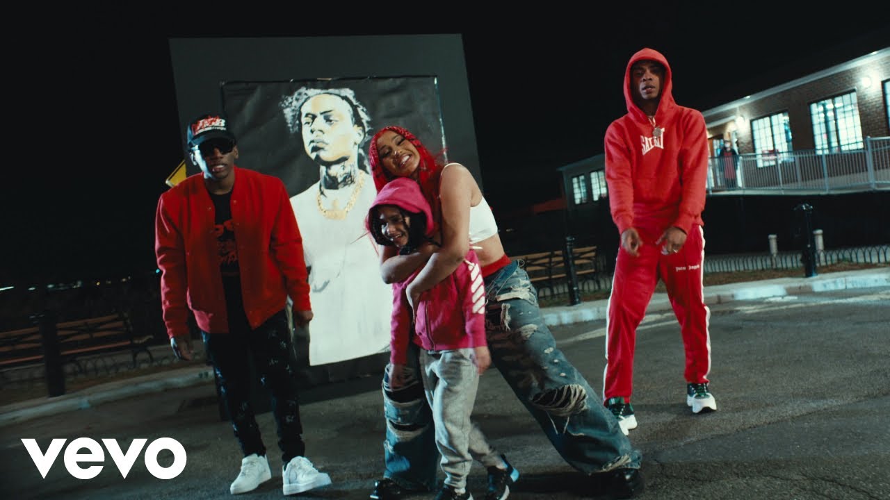 ケイ・フロックがカーディ・B、ドギー・B、Bory300を迎えた新曲「Shake It」のミュージック・ビデオを公開