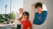 ラスト・ダイナソーズが新作アルバム『From Mexico with Love』リリース！リード曲「Hanson Ghost」のミュージック・ビデオを公開