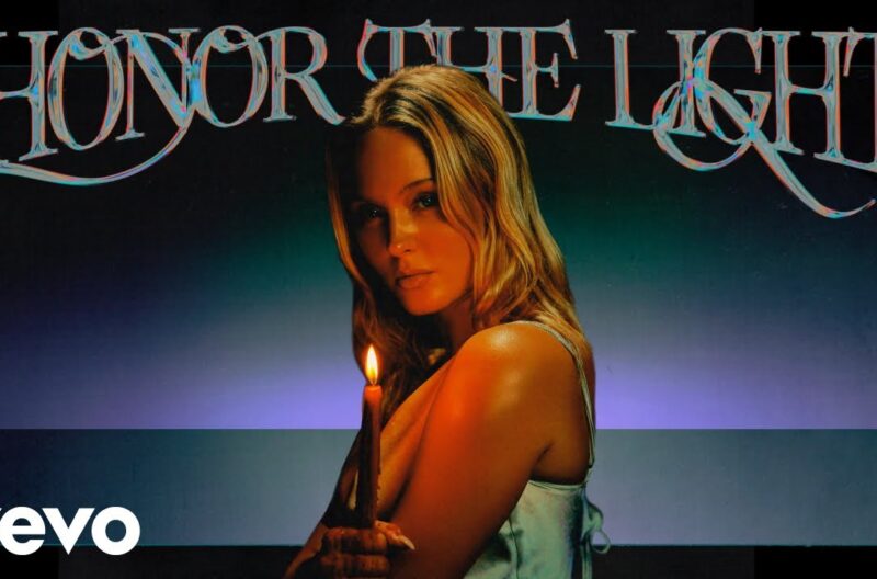 ザラ・ラーソンが12/1リリースのEP『Honor the Light』から「Memory Lane」、「Winter Song」を先行リリース
