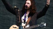 ホージアがピンクポップ・フェスティバル2024に出演し披露した「Too Sweet」、エド・シーランと共演した「Work Song」の映像が公開