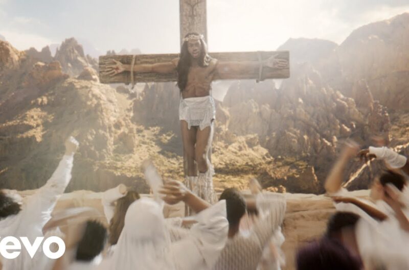 リル・ナズ・Xが約1年4カ月ぶりとなる新曲「J Christ」のミュージック・ビデオを公開