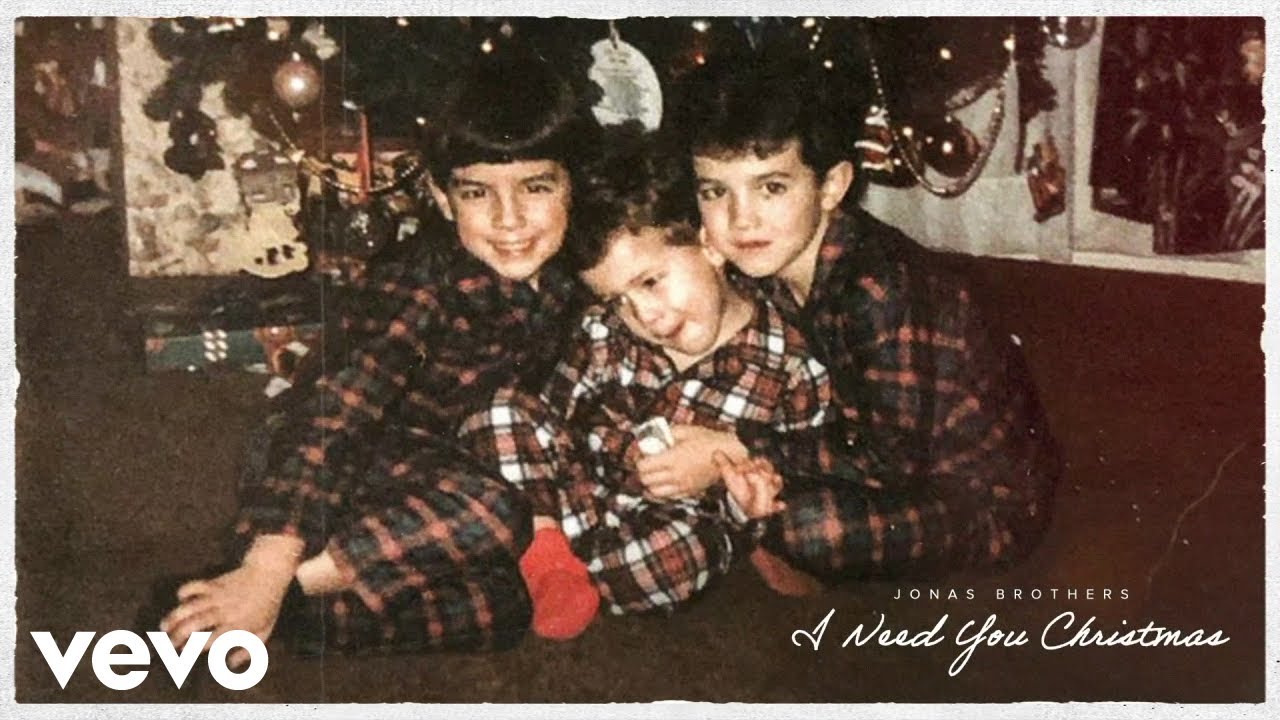 Jonas Brothersが新曲「I Need You Christmas」の音源をサプライズで公開