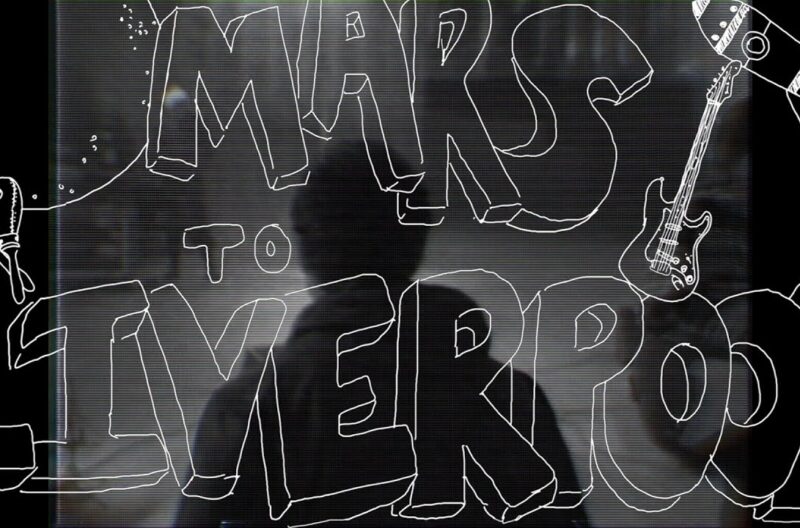 リアム・ギャラガーが3/1リリースのジョン・スクワイアとのコラボ・アルバムから「Mars To Liverpool」のミュージック・ビデオを公開