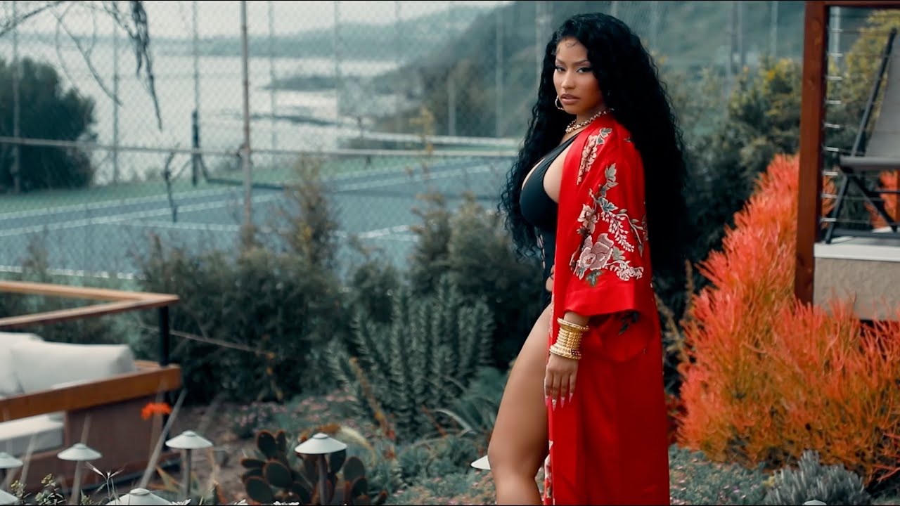 ニッキー・ミナージュが新曲「Red Ruby Da Sleeze」のミュージック・ビデオを公開
