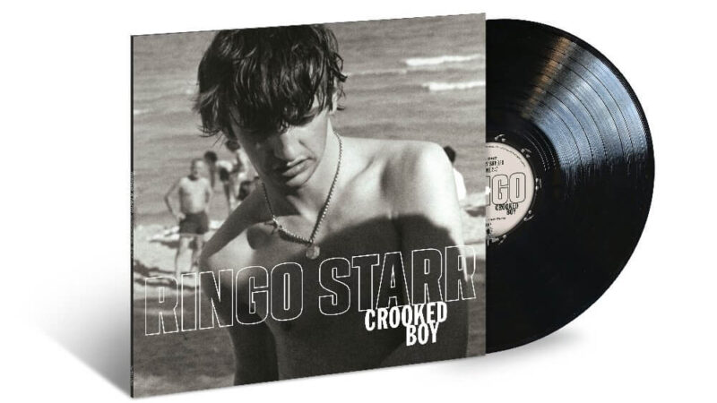 リンゴ・スターの新しい4曲入りアルバム『Crooked Boy』が5/31に発売決定。昨年発売した『Rewind Forward』に続く新作