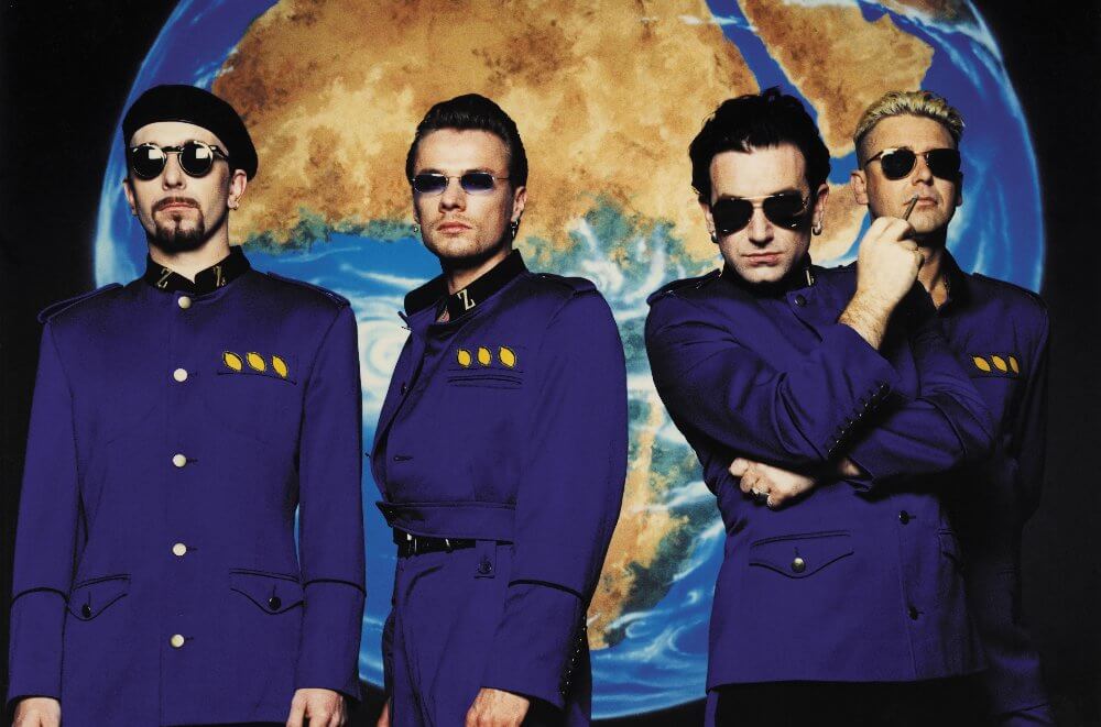 U2、『ZOOROPA』30周年を祝してシングル「レモン」のリミックスEPが配信リリース、初めてストリーミングが可能に